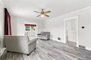 2824 S Logan St, Englewood, CO 80113 - Photo 4