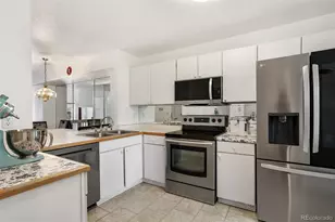 1885 S Quebec Way, Denver, CO 80231 - Photo 4