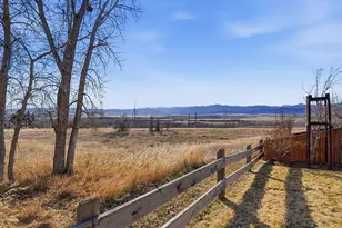 3308 Oak Leaf Pl, Highlands Ranch, CO 80129 - Photo 2