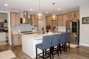 7936 S Jamestown Ct, Aurora, CO 80016 - Photo 10