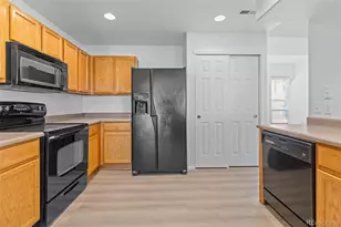6827 Autumn Ridge Dr, Fort Collins, CO 80525 - Photo 8