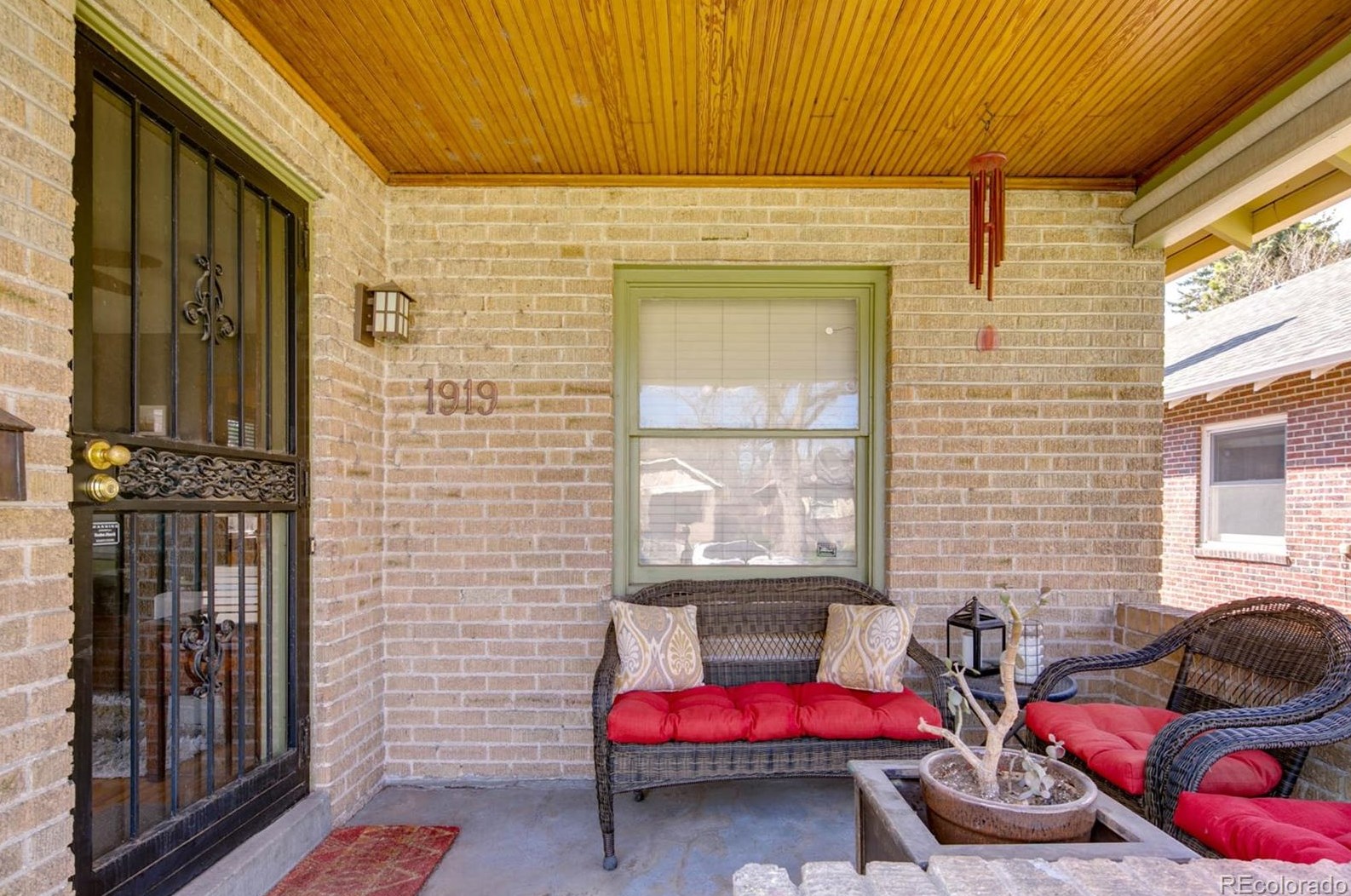 1919 Clermont St, Denver, CO 80220