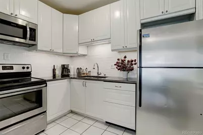 521 E 14th Avenue #18, Denver, CO 80203 - Photo 10