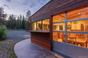 1000 Rangeview Ct, Black Hawk, CO 80422 - Photo 2