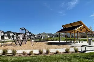 350 N Bersshine Ct, Watkins, CO 80137 - Photo 6