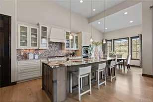 8122 Raphael Ln, Littleton, CO 80125 - Photo 14