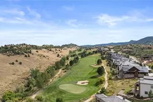 8122 Raphael Ln, Littleton, CO 80125 - Photo 4