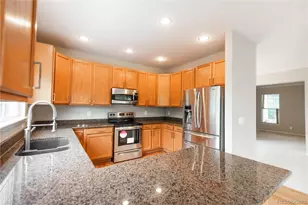 20431 E Union Cir, Aurora, CO 80015 - Photo 10