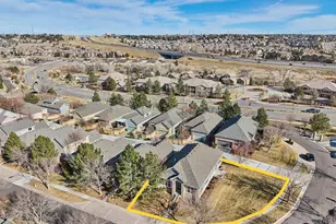 7178 S Versailles St, Aurora, CO 80016 - Photo 2