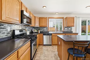 15642 E 98th Pl, Commerce City, CO 80022 - Photo 18