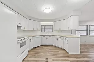 2885 E Midway Blvd, Denver, CO 80234 - Photo 10