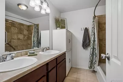 490 E Highline Circle, Centennial, CO 80122 - Photo 12