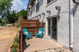 490 E Highline Cir, Centennial, CO 80122 - Photo 20