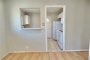 3556 Fairfax St, Denver, CO 80207 - Photo 6