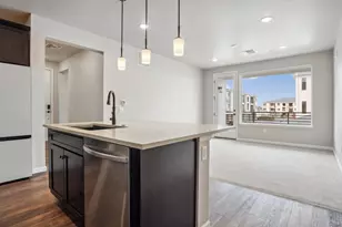 6153 N Ceylon St, Denver, CO 80249 - Photo 12