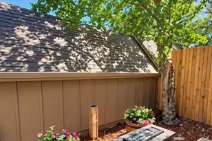 8062 E Phillips Cir, Centennial, CO 80112 - Photo 24