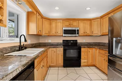 11185 E Linvale Drive, Aurora, CO 80014 - Photo 4