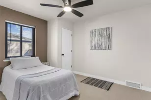 2960 Poplar St, Denver, CO 80207 - Photo 10