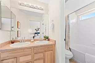 16982 E Warren Pl, Aurora, CO 80013 - Photo 22