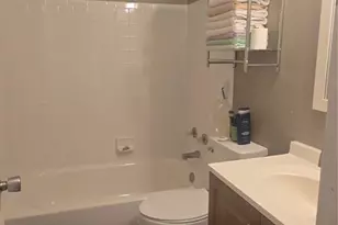 7476 E Arkansas Ave, Denver, CO 80231 - Photo 16