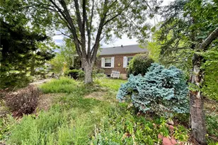 541 S Dale Ct, Denver, CO 80219 - Photo 2