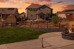 5513 Harbor Town Dr, Elizabeth, CO 80107 - Photo 2