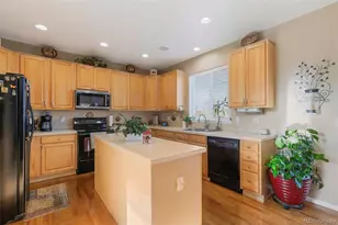 2430 S Fundy Cir, Aurora, CO 80013 - Photo 6