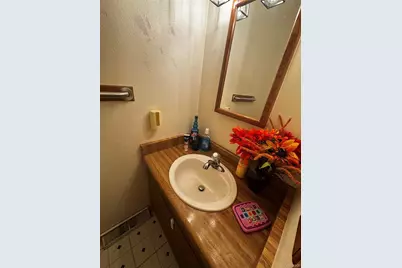 1066 W 88th Avenue, Thornton, CO 80260 - Photo 4