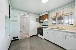 2651 Albion St, Denver, CO 80207 - Photo 6