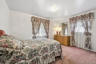 2651 Albion Street, Denver, CO 80207 - Photo 8