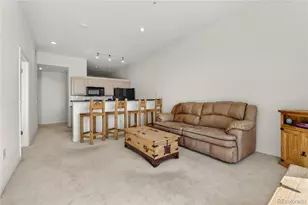 15475 Andrews Dr, Denver, CO 80239 - Photo 8