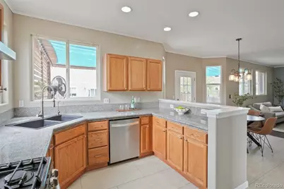 10721 Xanadu Street, Commerce City, CO 80022 - Photo 6