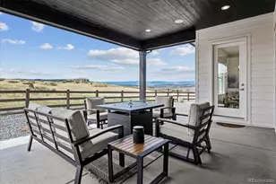 307 Scrubjay Ln, Castle Rock, CO 80104 - Photo 2