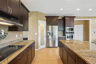 240 Gallagher Ct, Erie, CO 80516 - Photo 10