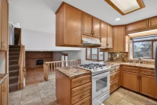 12558 W Maryland Pl, Lakewood, CO 80228 - Photo 10