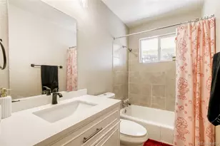 987 Vaughn St, Aurora, CO 80011 - Photo 8