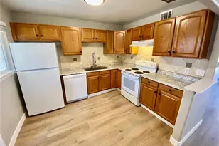 987 Vaughn St, Aurora, CO 80011 - Photo 2