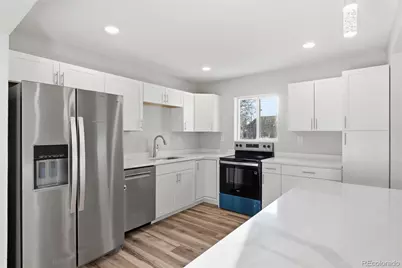 821 Salem Street, Aurora, CO 80011 - Photo 6