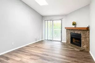 908 S Walden Way, Aurora, CO 80017 - Photo 4