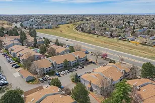 908 S Walden Way, Aurora, CO 80017 - Photo 20