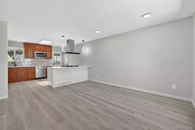 15340 E Iowa Place, Aurora, CO 80017 - Photo 10