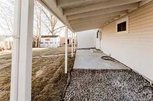 1352 S Quieto Ct, Denver, CO 80223 - Photo 32