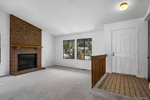 8954 S Round Rock St, Littleton, CO 80126 - Photo 10