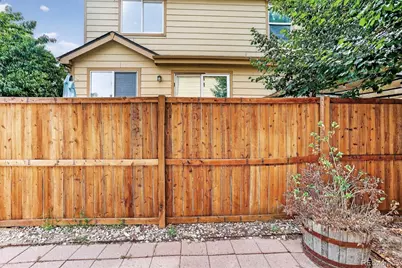 1131 S Chester Court, Denver, CO 80247 - Photo 38