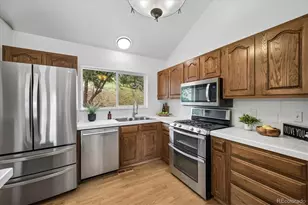 30328 Appaloosa Dr, Evergreen, CO 80439 - Photo 10