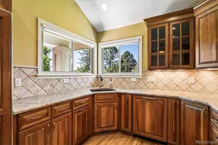 22 Pinyon Pine Rd, Littleton, CO 80127 - Photo 4