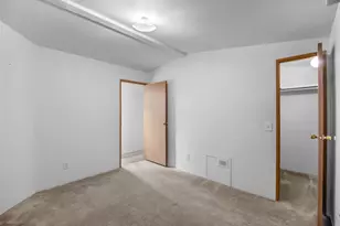 605 W 57th St, Loveland, CO 80538 - Photo 12