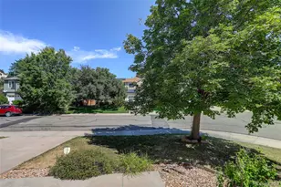 1376 Lambert Cir, Lafayette, CO 80026 - Photo 4