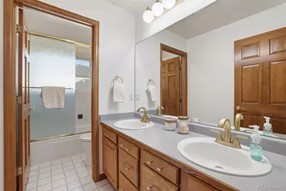 10917 Ammons Street, Broomfield, CO 80021 - Photo 32