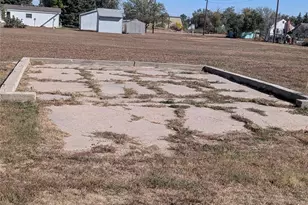 220 Church St, Arriba, CO 80804 - Photo 10